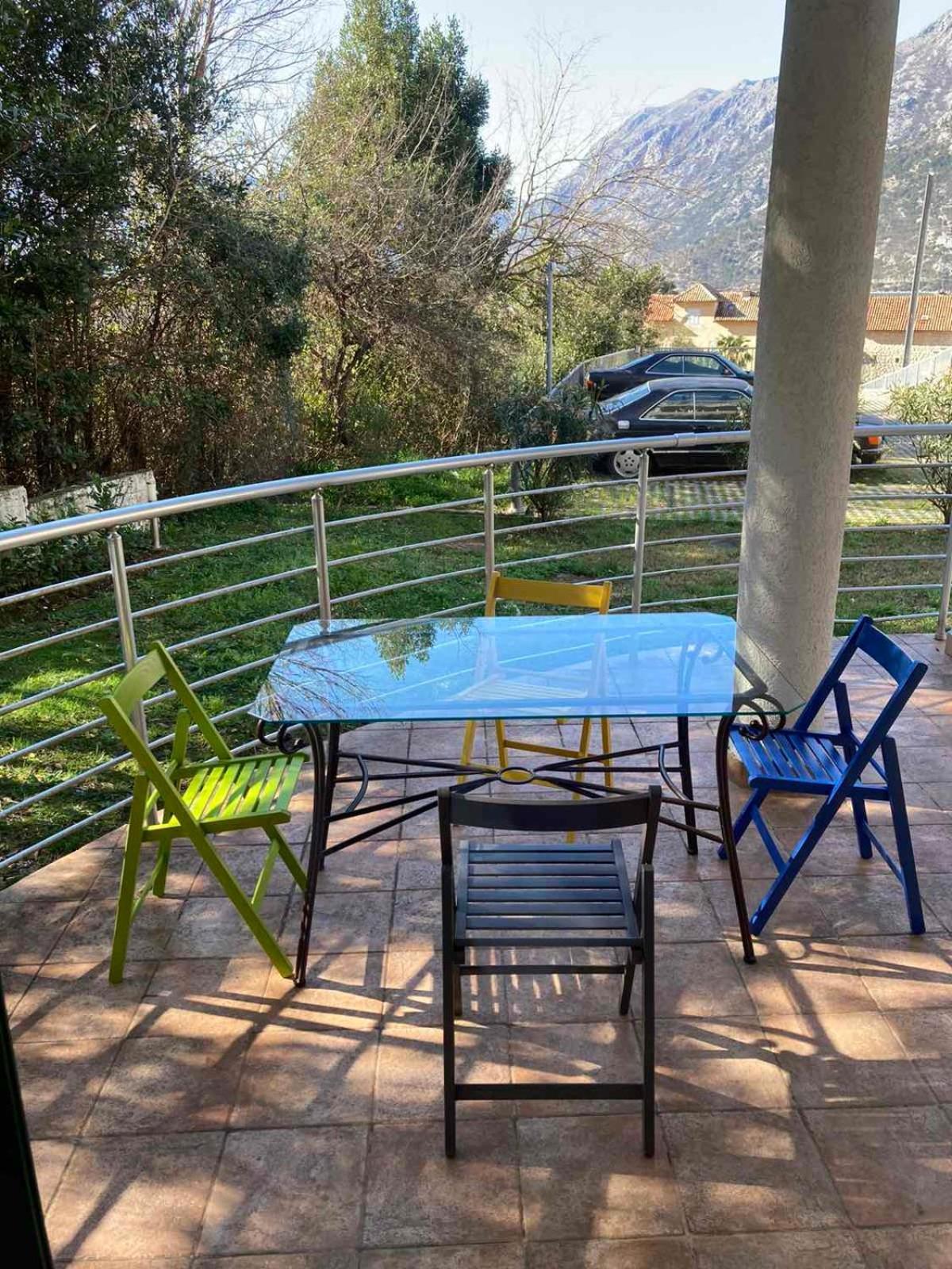 Apartman Mia Risan Ngoại thất bức ảnh