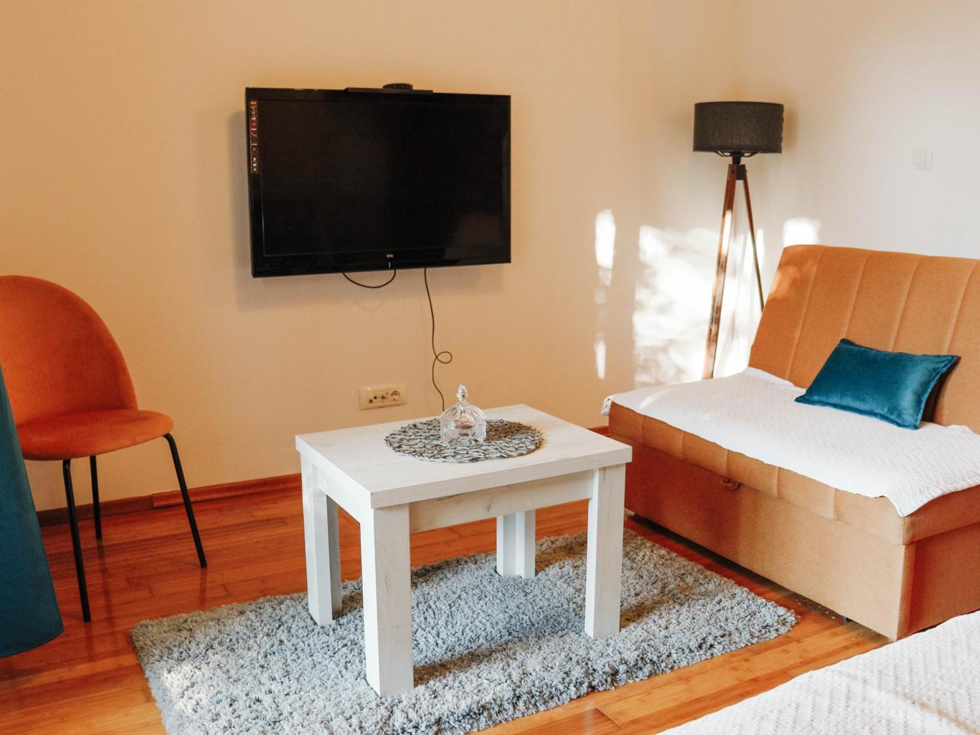 Apartman Mia Risan Ngoại thất bức ảnh